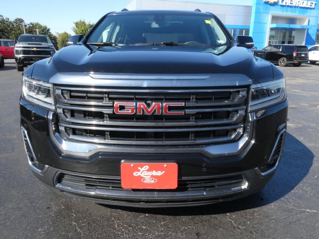 2022 GMC Acadia AT4