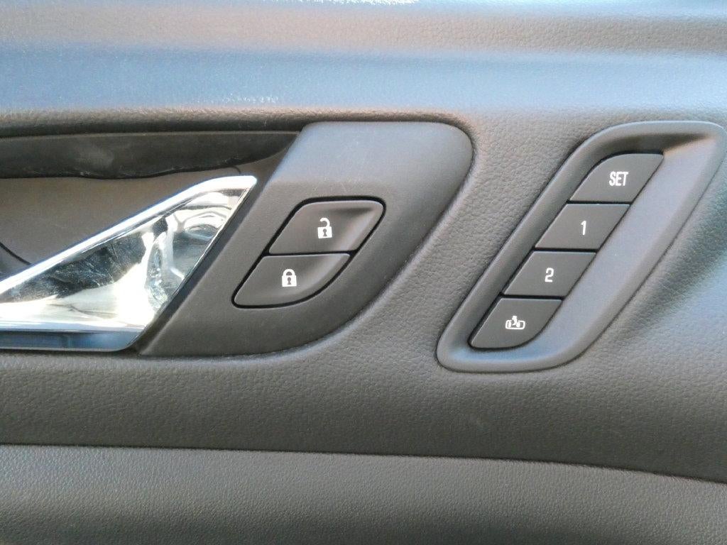 2022 GMC Acadia AT4