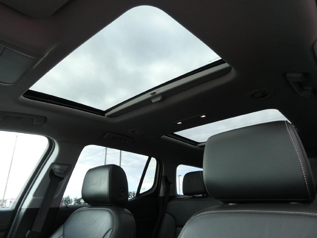 2021 GMC Acadia SLT