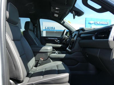 2025 GMC Yukon Elevation