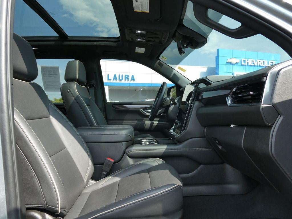 2025 GMC Yukon Elevation