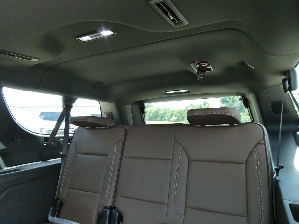 2026 Chevrolet Suburban High Country - Photo 15
