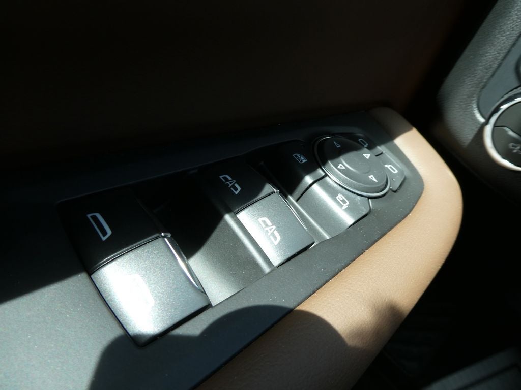 2026 Chevrolet Suburban High Country - Photo 20