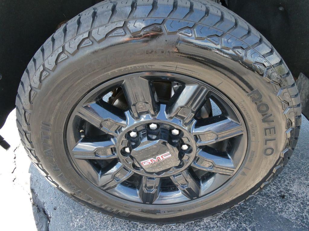 2022 GMC Sierra 2500 HD AT4