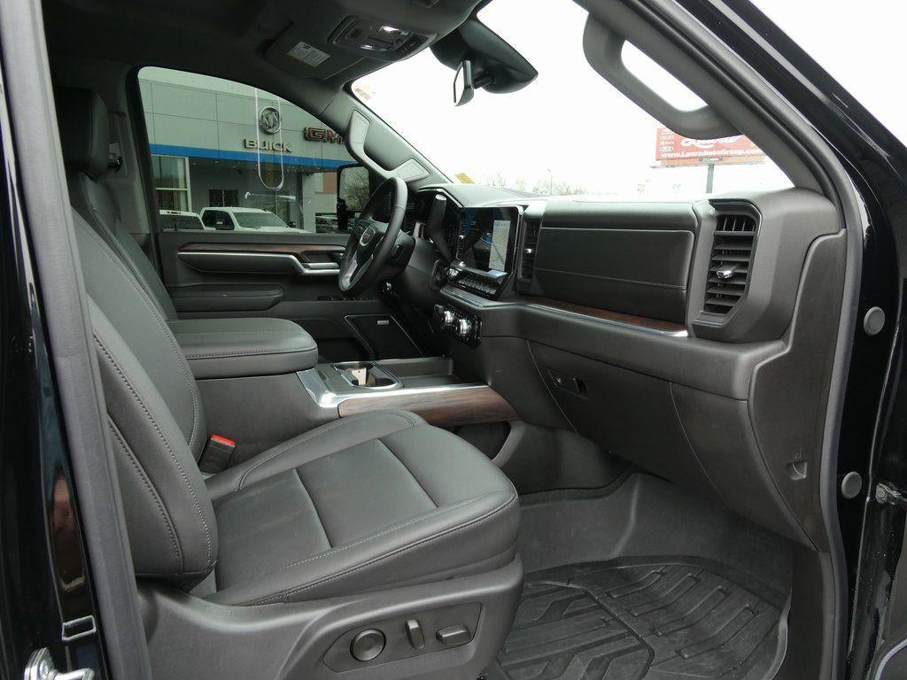 2025 GMC Sierra 2500 HD SLT