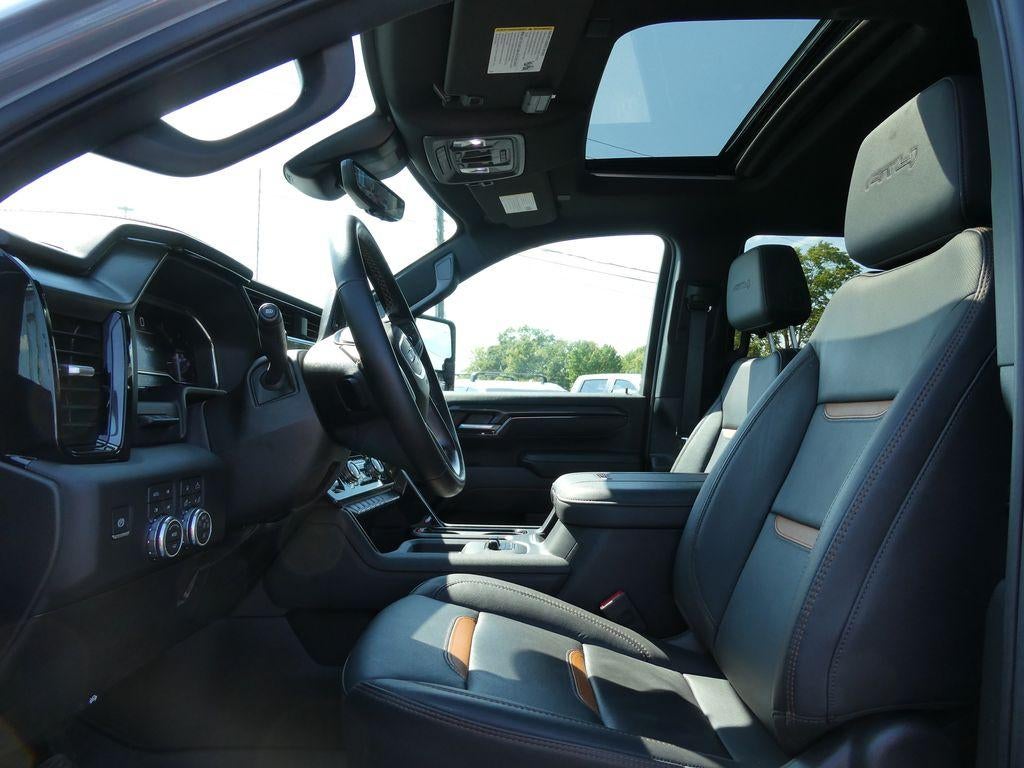 2025 GMC Sierra 2500 HD AT4
