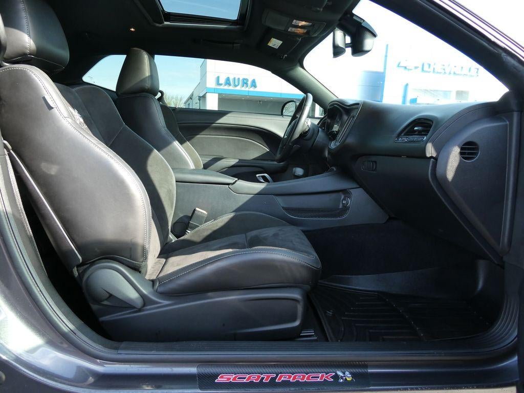 2022 Dodge Challenger R/T Scat Pack Widebody