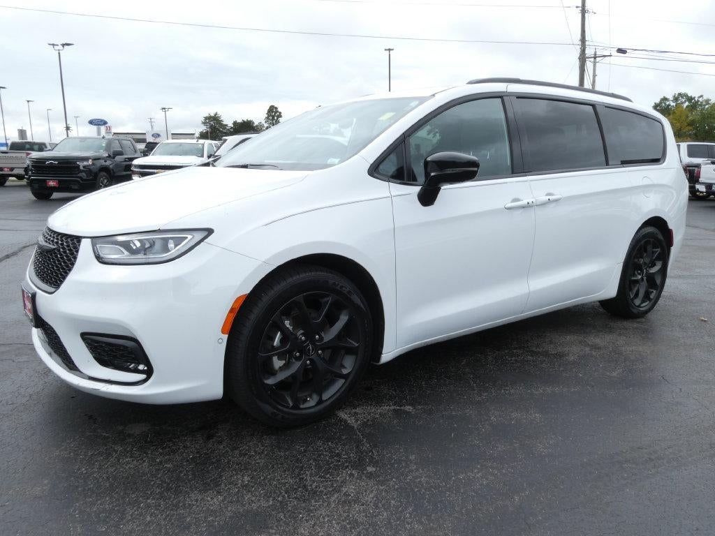 2025 Chrysler Pacifica Limited