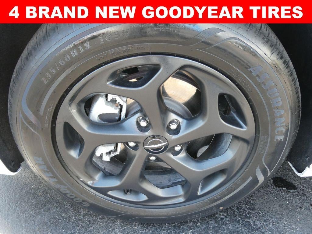 2024 Chrysler Pacifica Hybrid Premium S Appearance Pkg