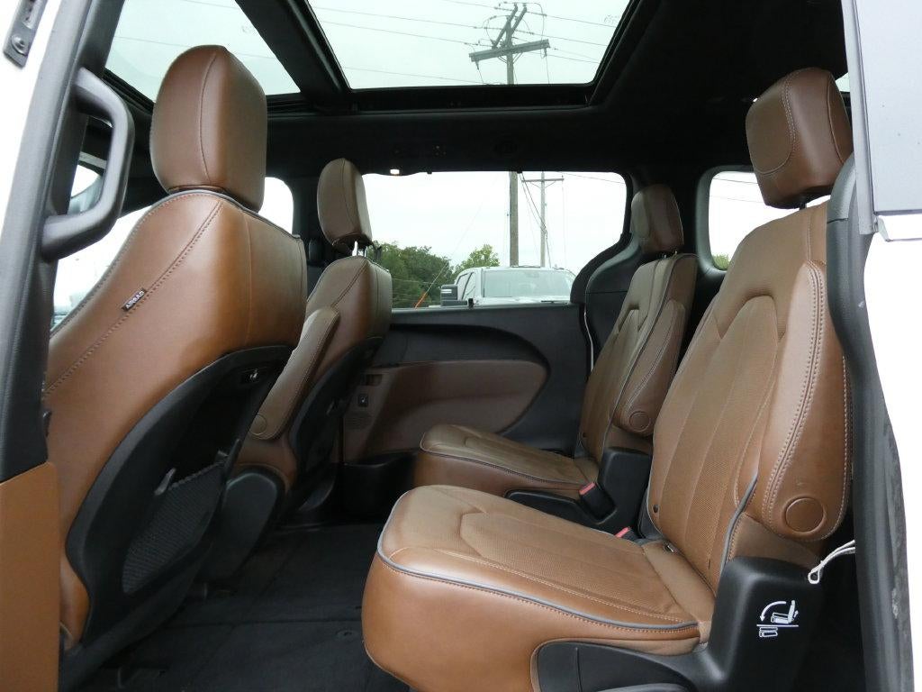 2021 Chrysler Pacifica Limited AWD