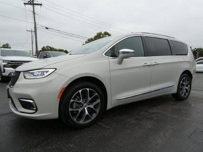 2021 Chrysler Pacifica Limited AWD