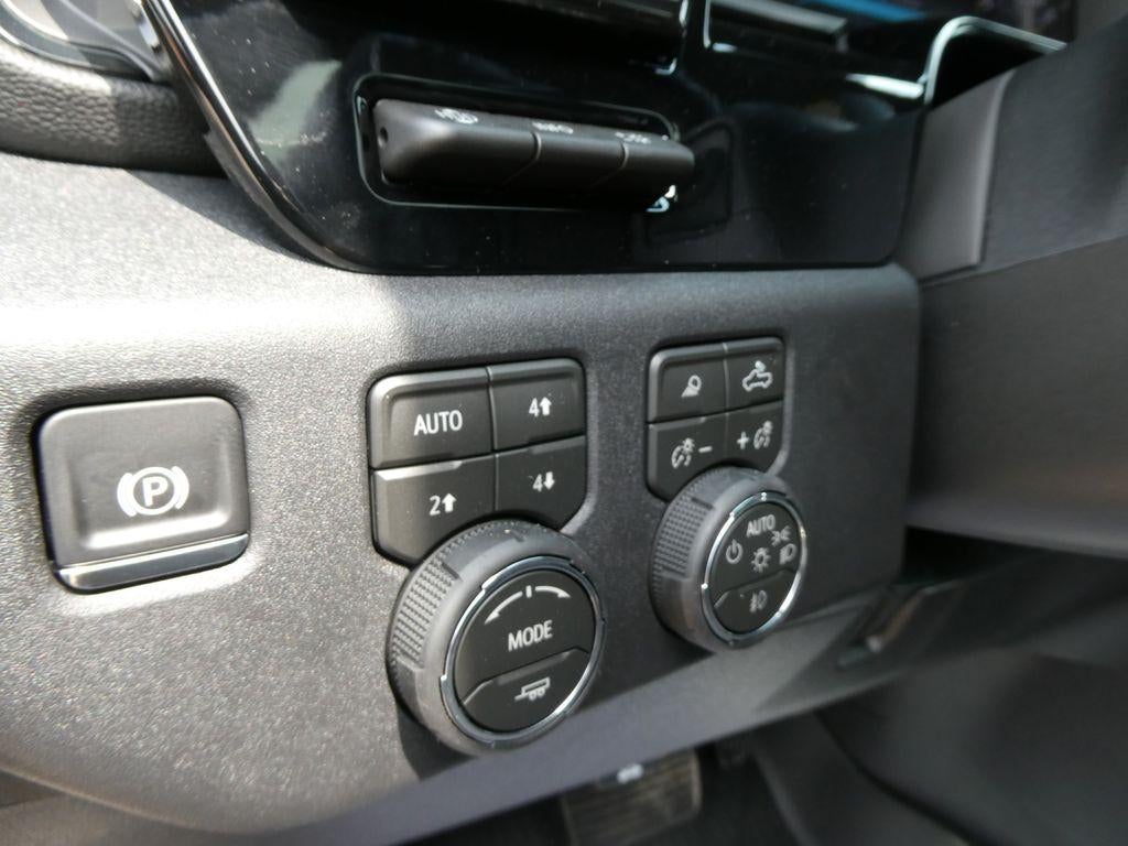 2026 Chevrolet Silverado 2500 HD ZR2 - Photo 22