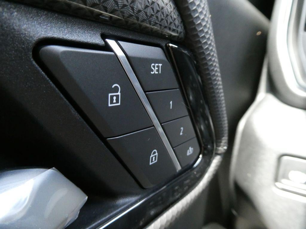 2026 Chevrolet Silverado 2500 HD ZR2 - Photo 24