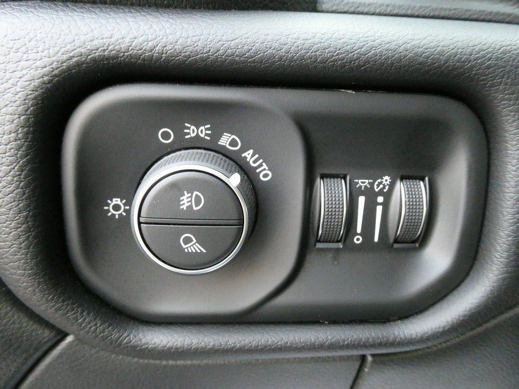 2024 RAM 3500 Laramie Mega Cab 4x4 6'4" Box