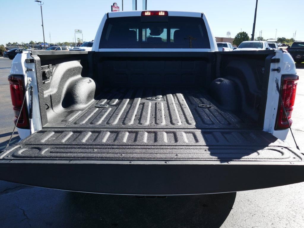 2025 RAM 2500 Tradesman Crew Cab 4x4 6'4" Box