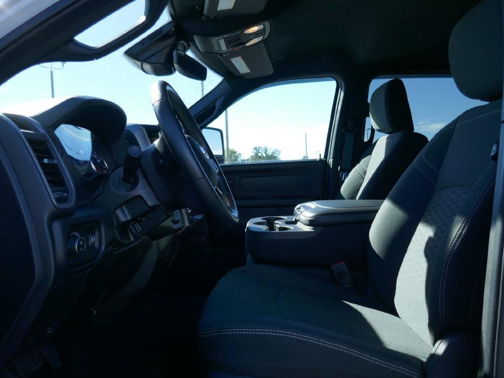 2025 RAM 2500 Tradesman Crew Cab 4x4 6'4" Box
