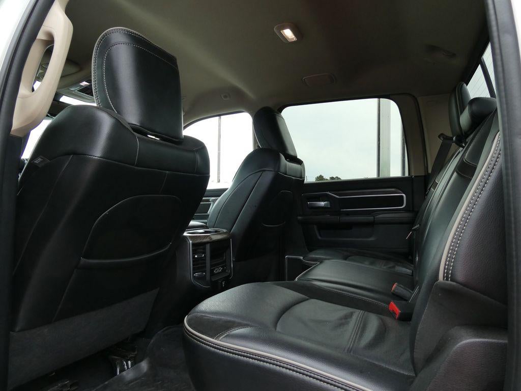 2020 RAM 2500 Laramie Crew Cab 4x4 6'4" Box