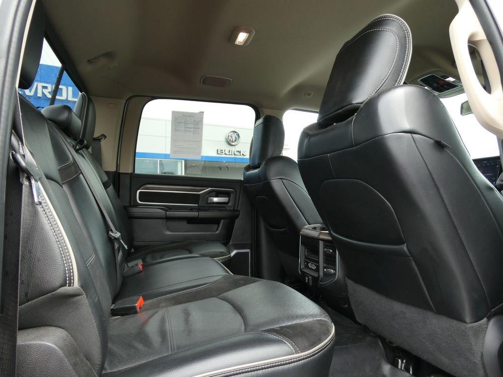 2020 RAM 2500 Laramie Crew Cab 4x4 6'4" Box