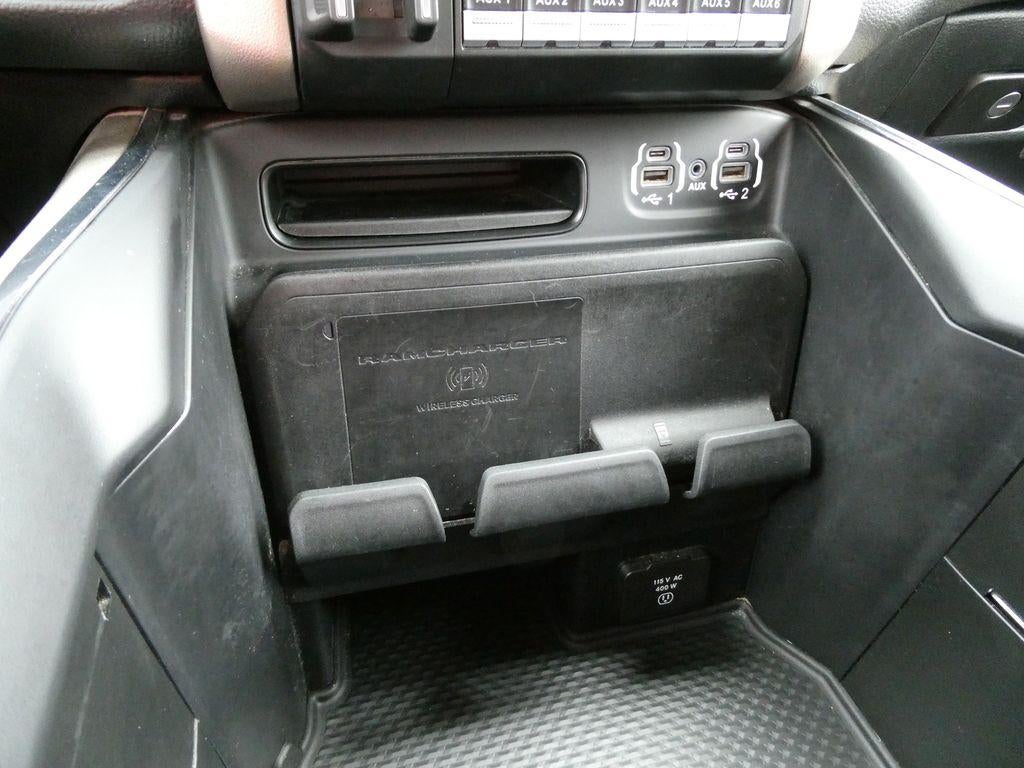 2020 RAM 2500 Laramie Crew Cab 4x4 6'4" Box