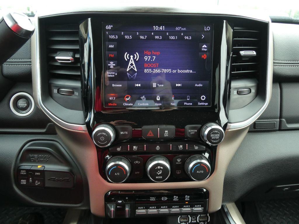 2020 RAM 2500 Laramie Crew Cab 4x4 6'4" Box