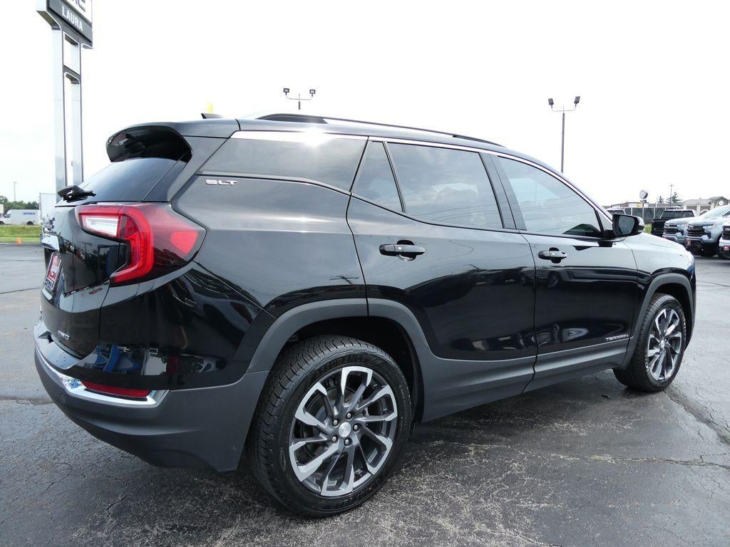 2022 GMC Terrain SLT