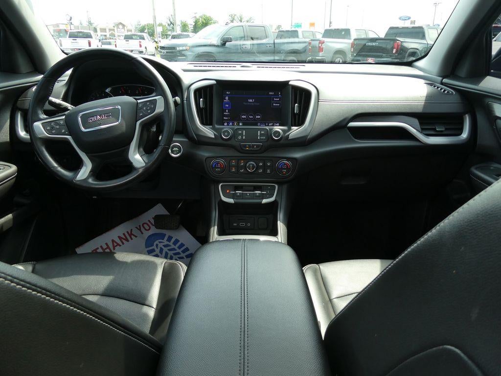 2022 GMC Terrain SLT