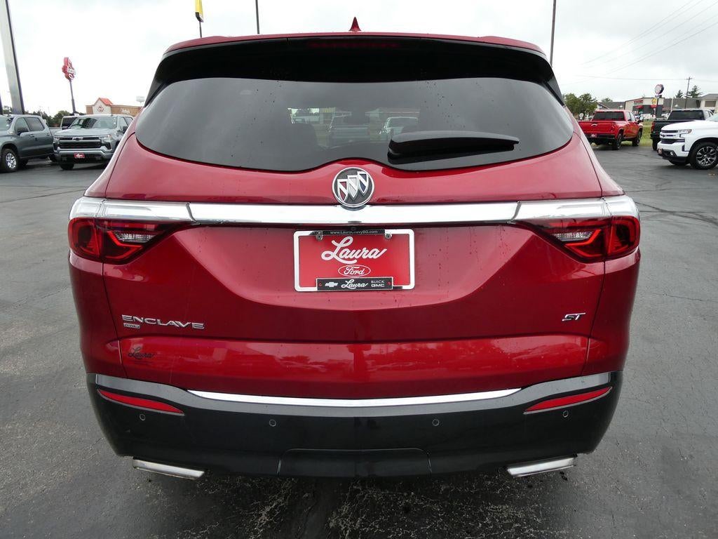2023 Buick Enclave Essence