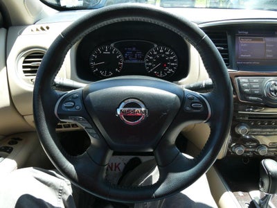 2016 Nissan Pathfinder Platinum