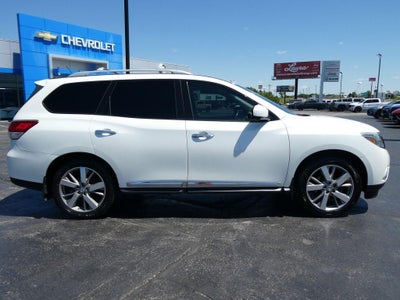 2016 Nissan Pathfinder Platinum