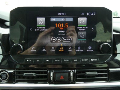2023 Nissan Pathfinder SL 4WD