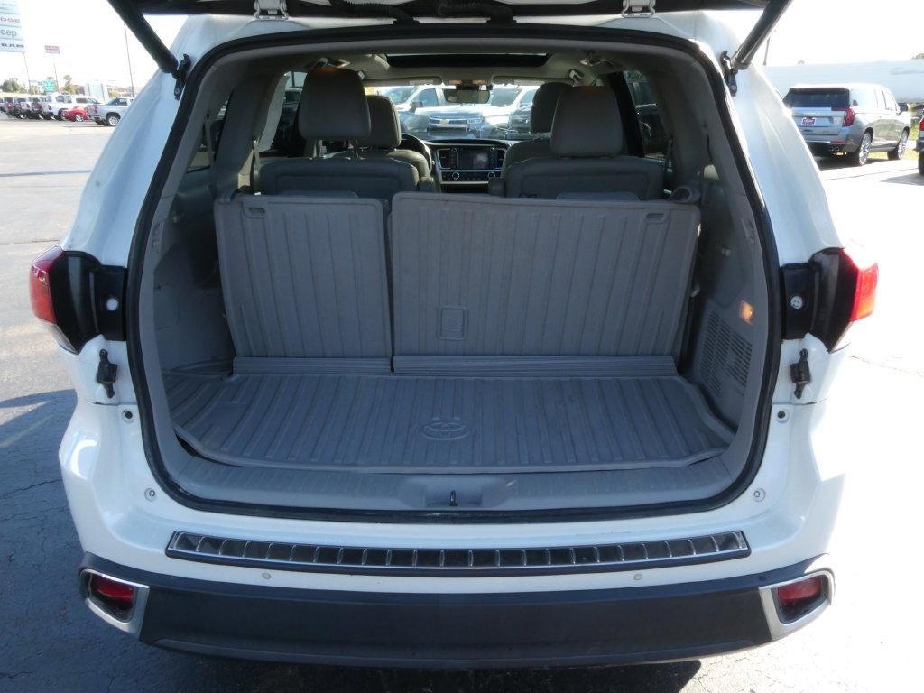 2017 Toyota Highlander Limited Platinum