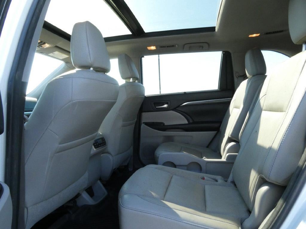 2017 Toyota Highlander Limited Platinum