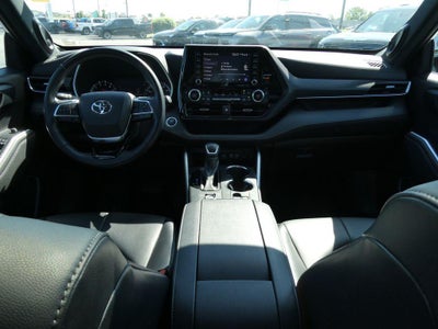 2021 Toyota Highlander XSE