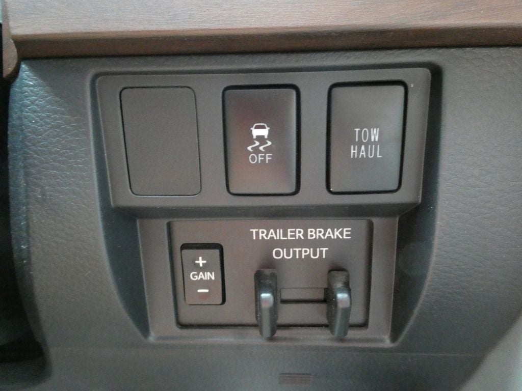 2018 Toyota Tundra Limited 5.7L V8
