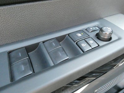 2026 Toyota Tundra Limited CrewMax 5.5' Bed