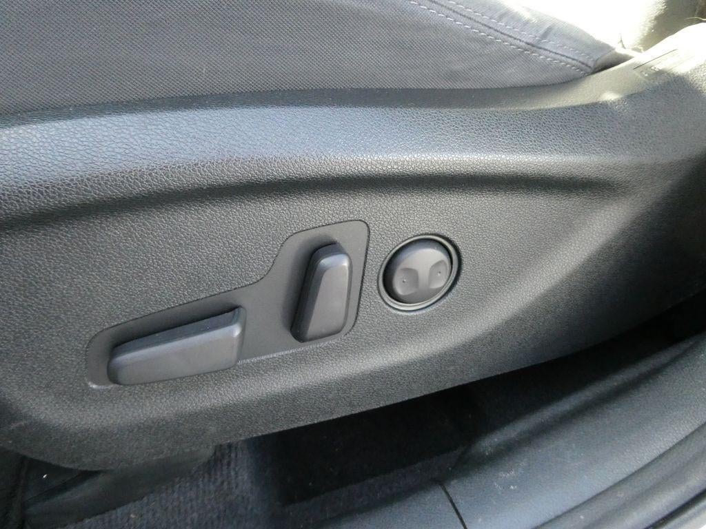 2019 Kia Sorento 3.3L LX