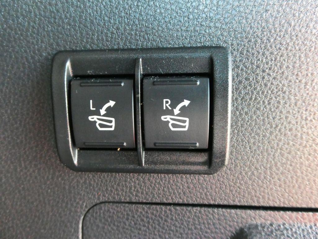 2023 Toyota Sequoia Capstone