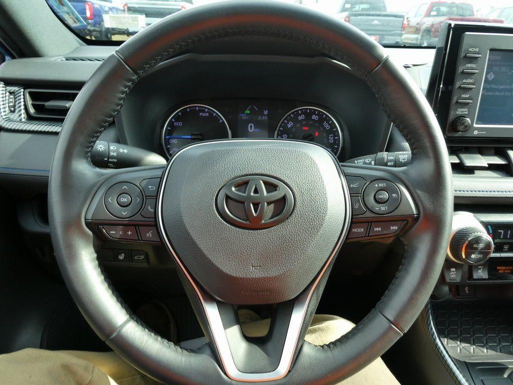 2022 Toyota RAV4 Hybrid SE