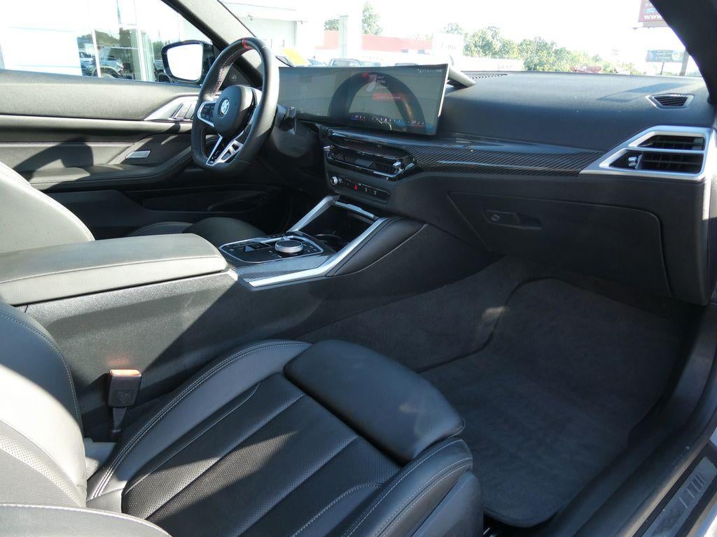 2025 BMW M440i xDrive