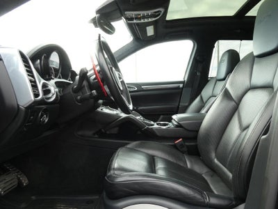 2018 Porsche Cayenne GTS